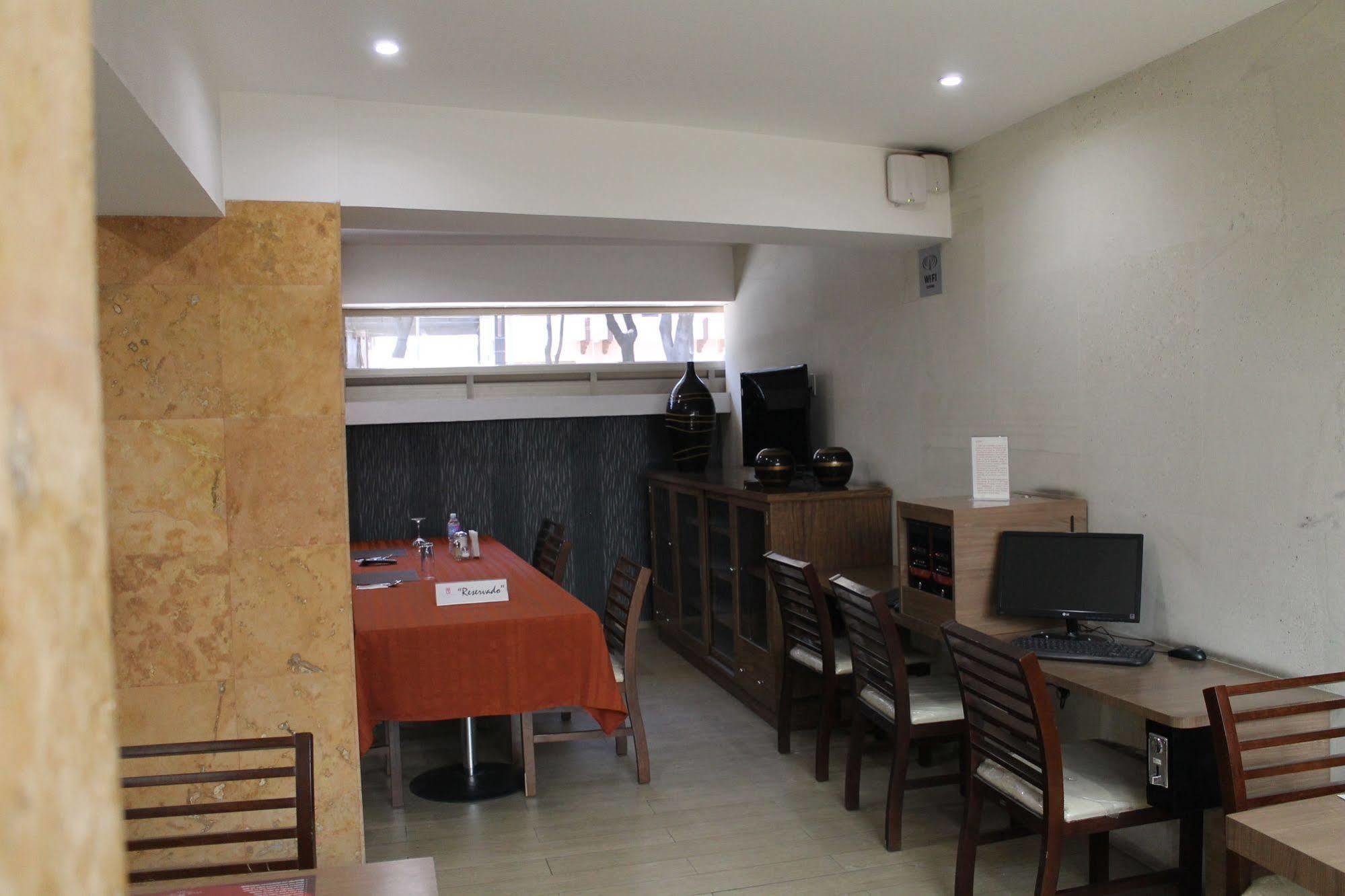 Hotel Villa De Madrid Μεξικό Εξωτερικό φωτογραφία